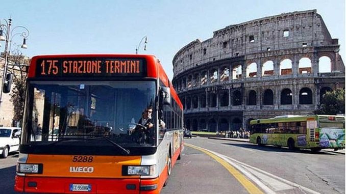 ローマの主要観光スポット行きのバス番号一覧 アーモイタリア