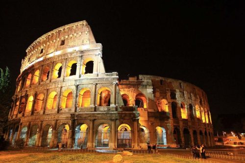 ローマの夜景 コロッセオ