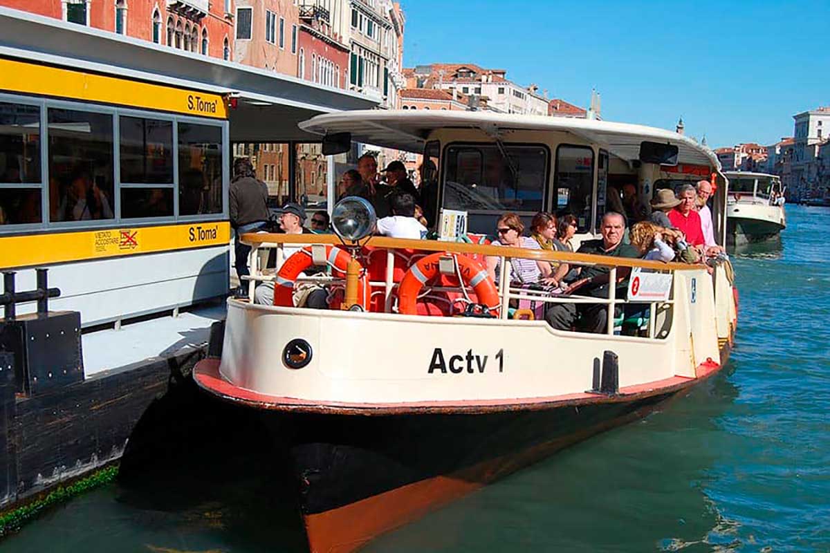 ベネチア水上バス